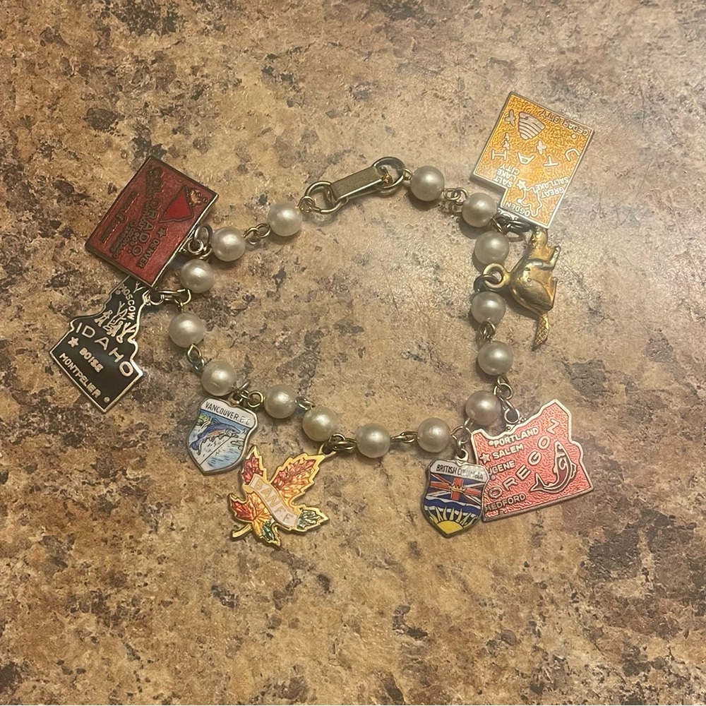 Vintage Faux Pearl Charm Bracelet with Colorful State Charms
